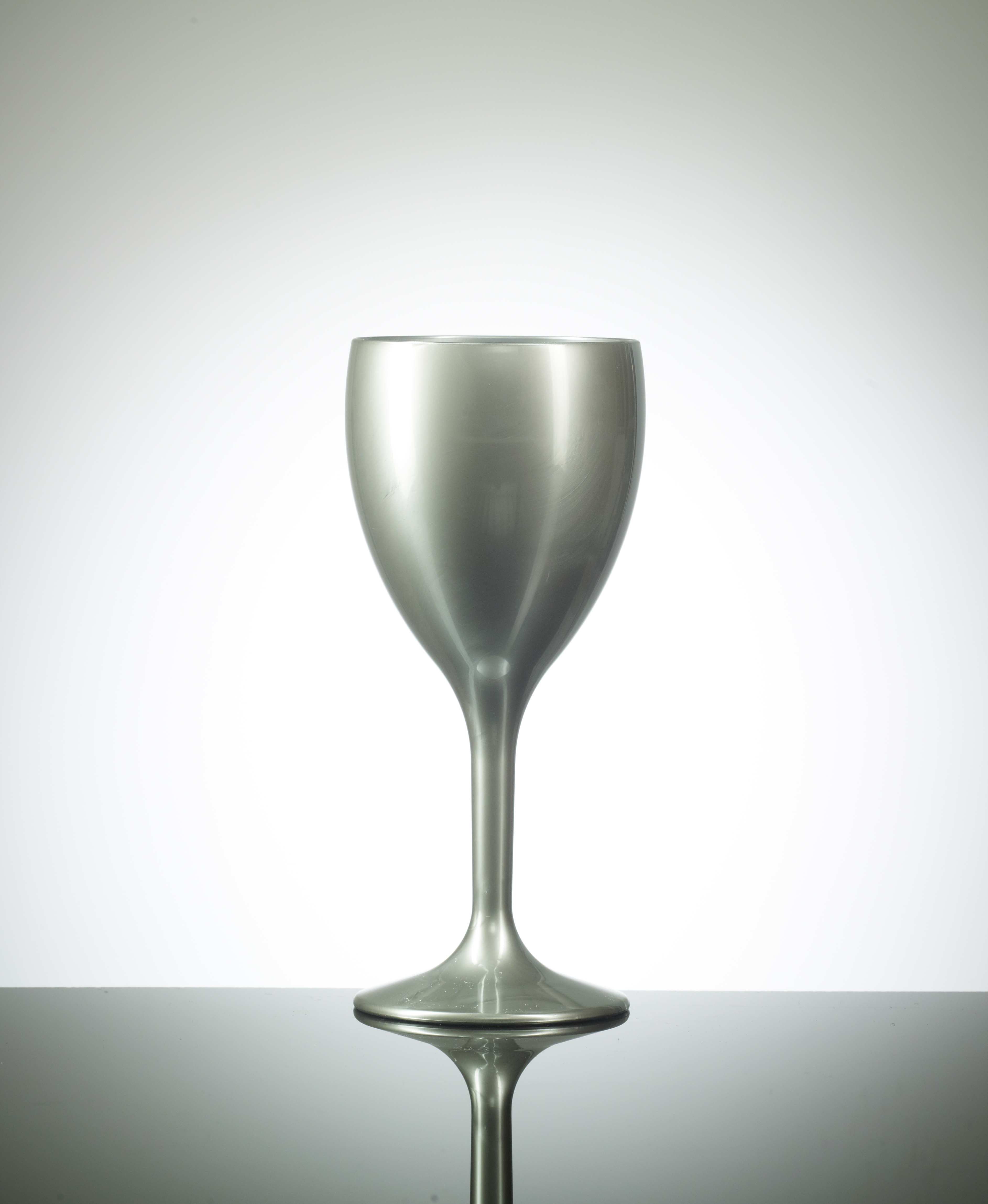 Elite Premium 9oz Silver Polycarbonate Wine Glasses	